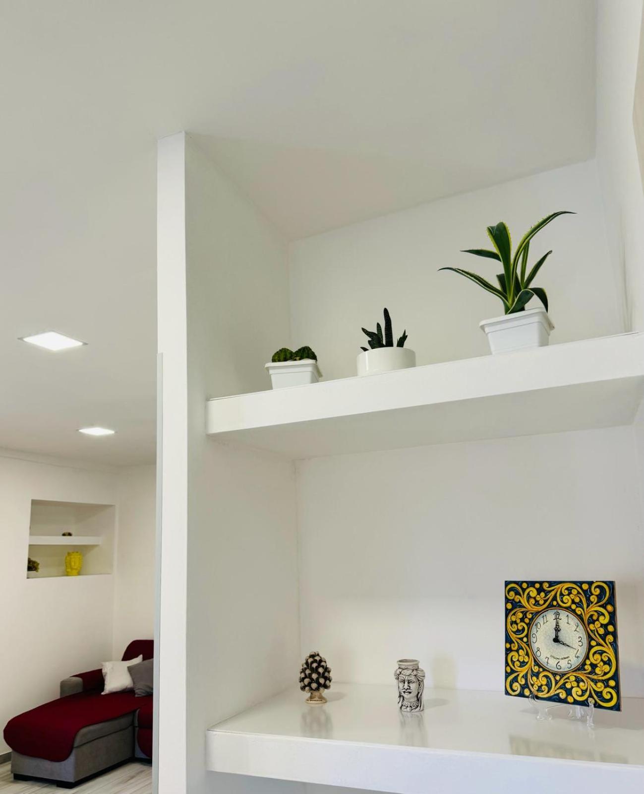Casa Vacanze In Centro! 卡尔塔吉罗 外观 照片