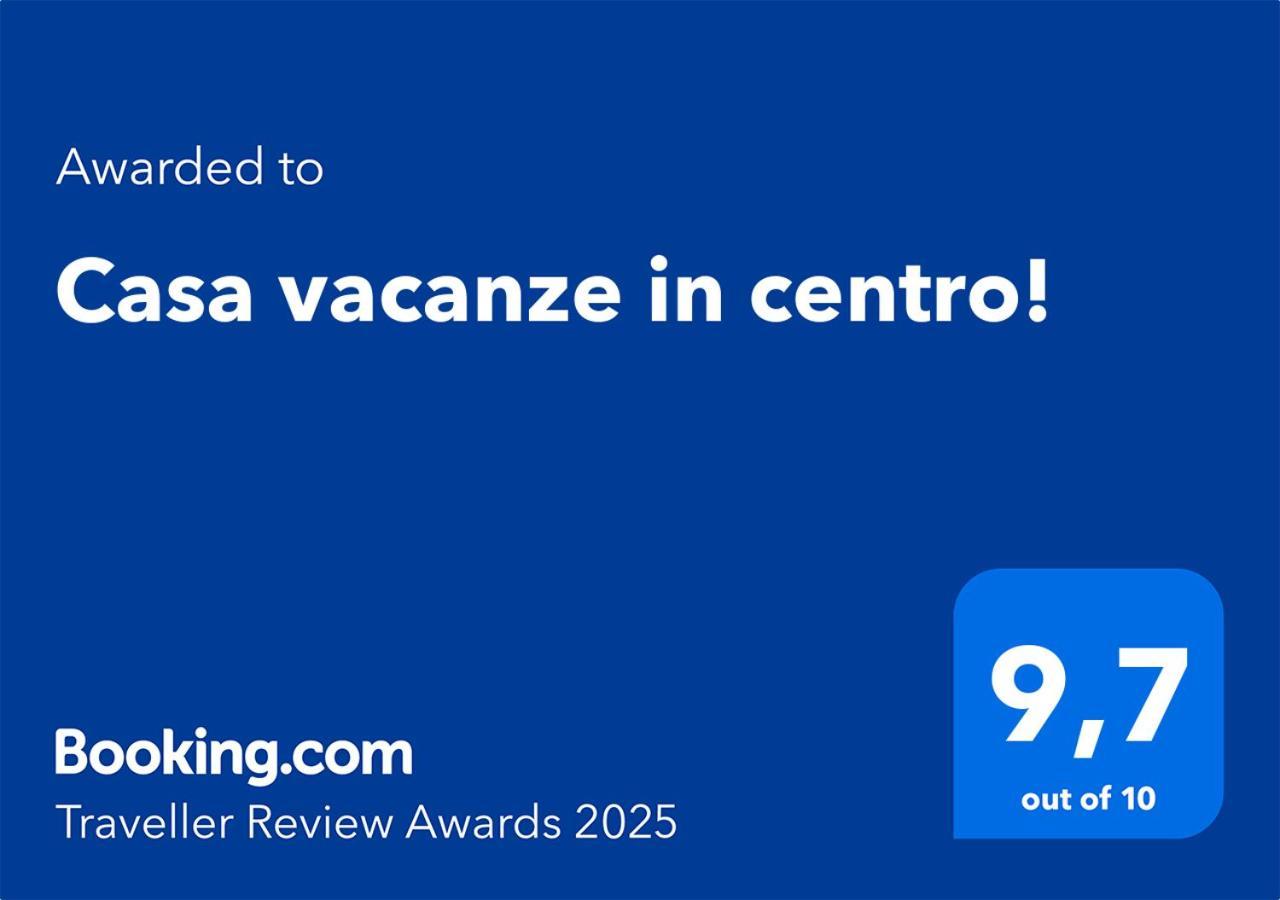 Casa Vacanze In Centro! 卡尔塔吉罗 外观 照片